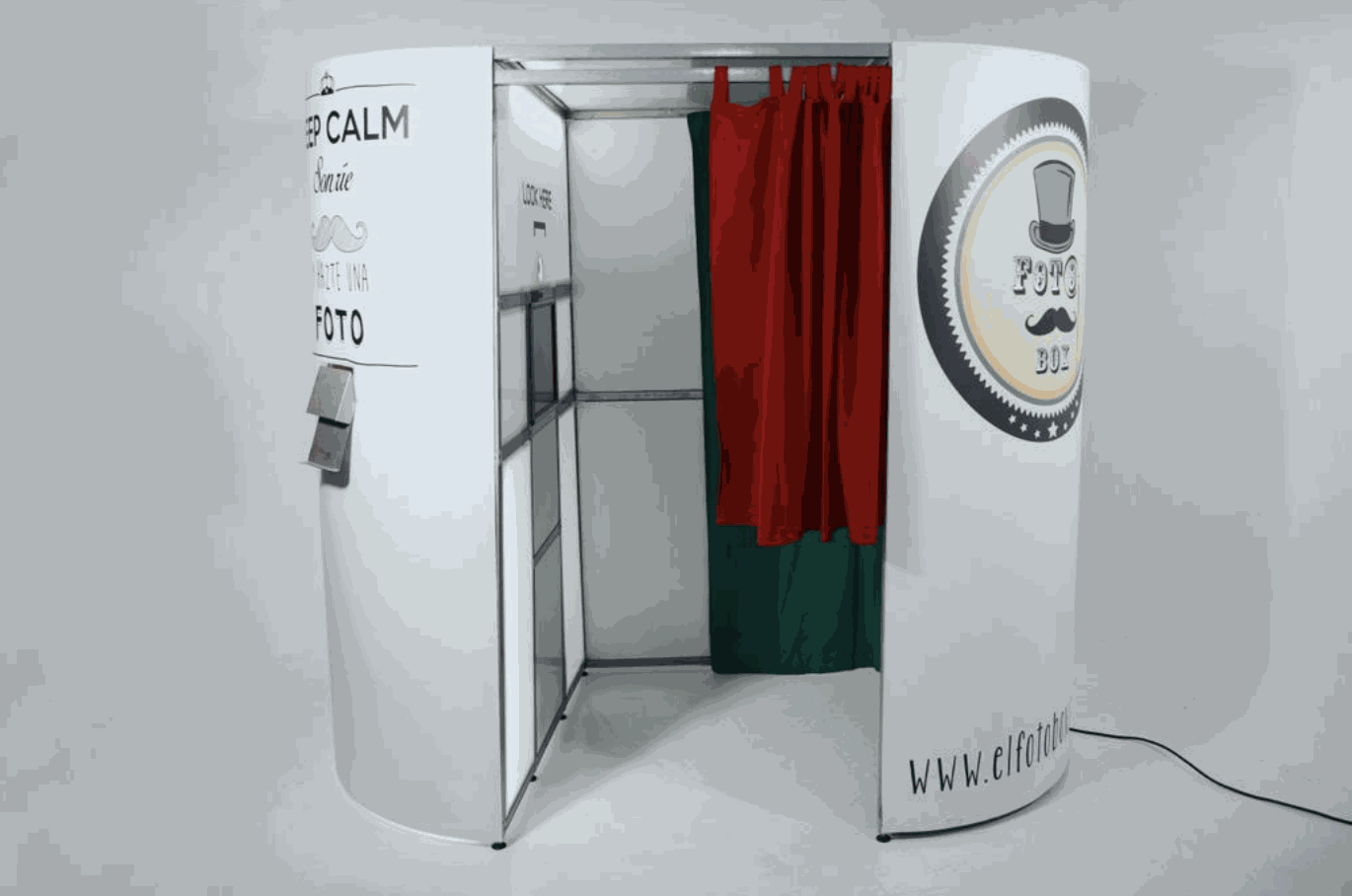 Classic Enclosed Photo Booth